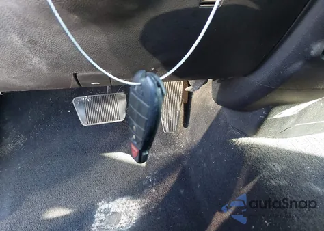 2018 Ram 1500 Tradesman 4X2 6'4 Box из США, поврежденный, VIN 1C6RR6FG0JS336443